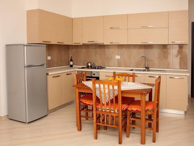 Martin Apartment Vlorë Buitenkant foto