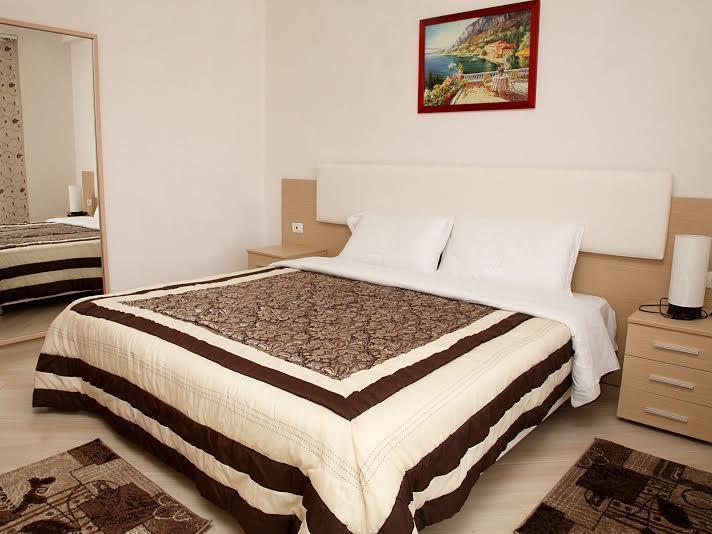 Martin Apartment Vlorë Buitenkant foto